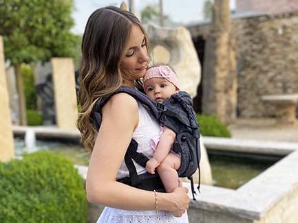 12 Best Designs of Baby Carriers and Their benefits in Pakistan in 2023