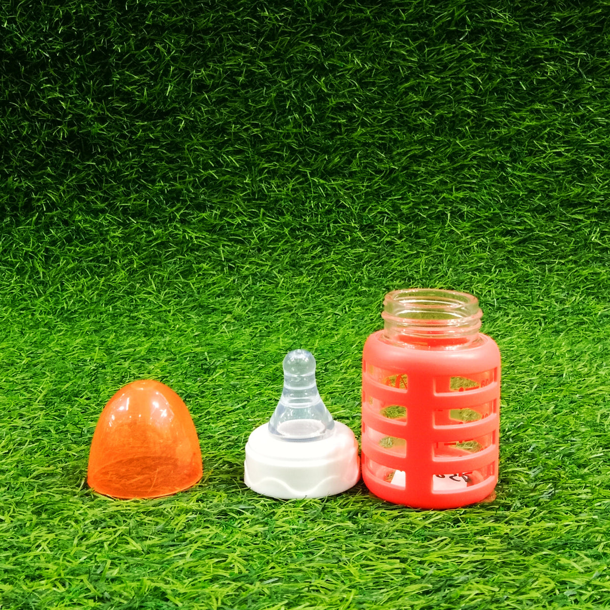 Baby Transparent Feeder In In Beautiful Shape main image 1