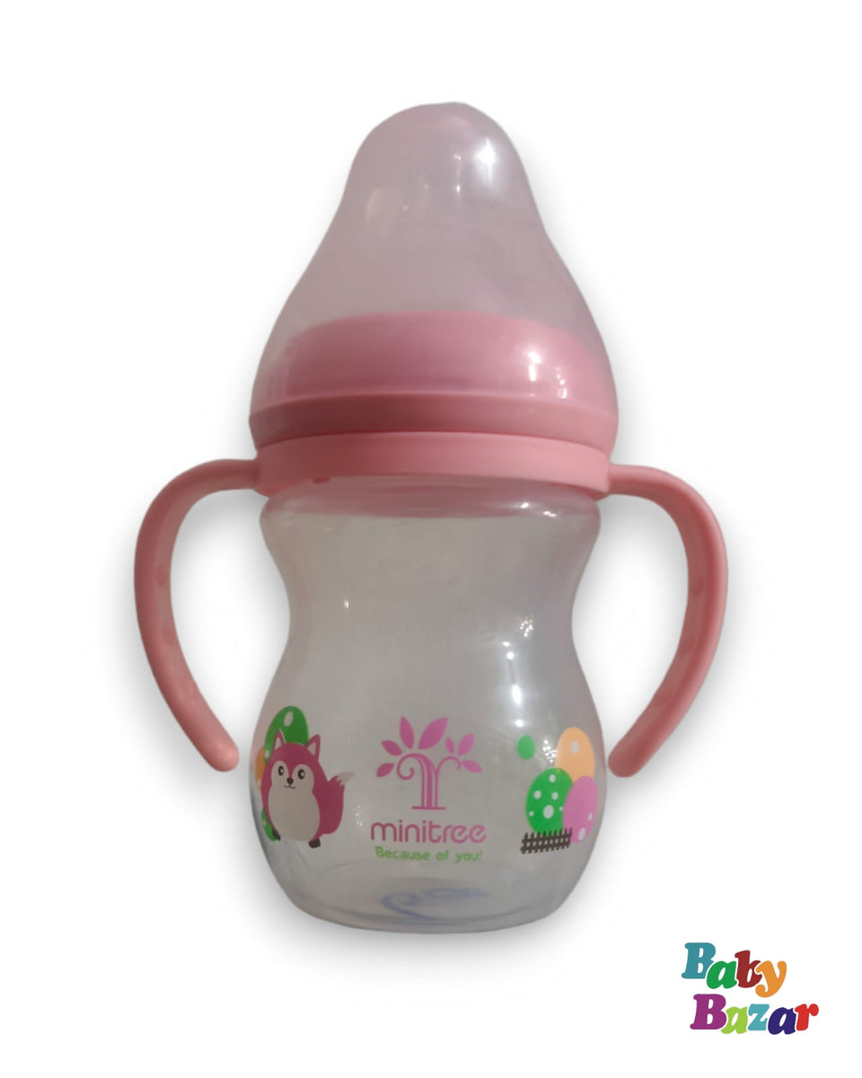 Baby Feeder Of Minitree Brand In White Color And Lid In Blue Color main image 0