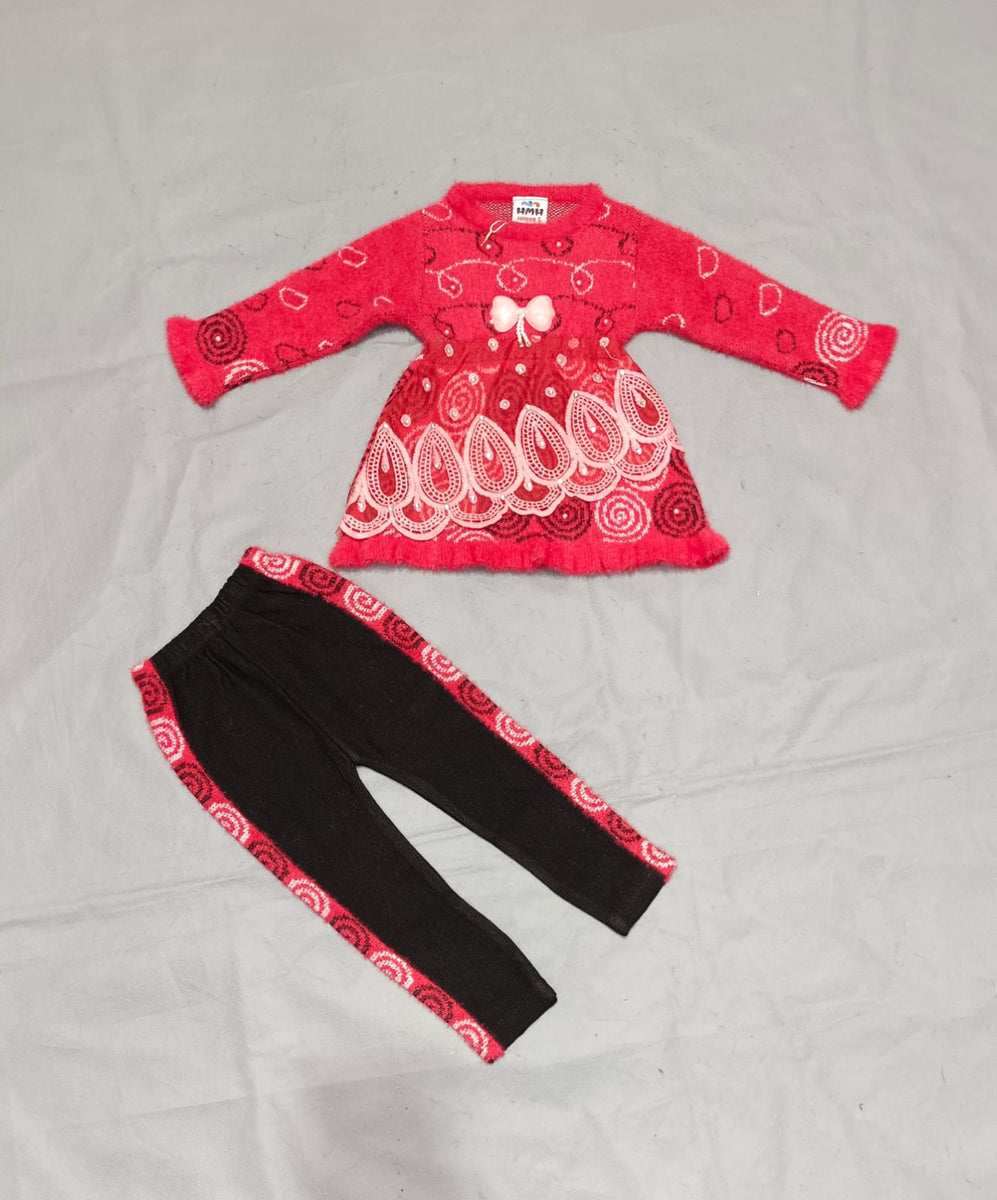 Frock Type Winter Dress For New Born Baby In Crochet Stuff Pink Color main image 1