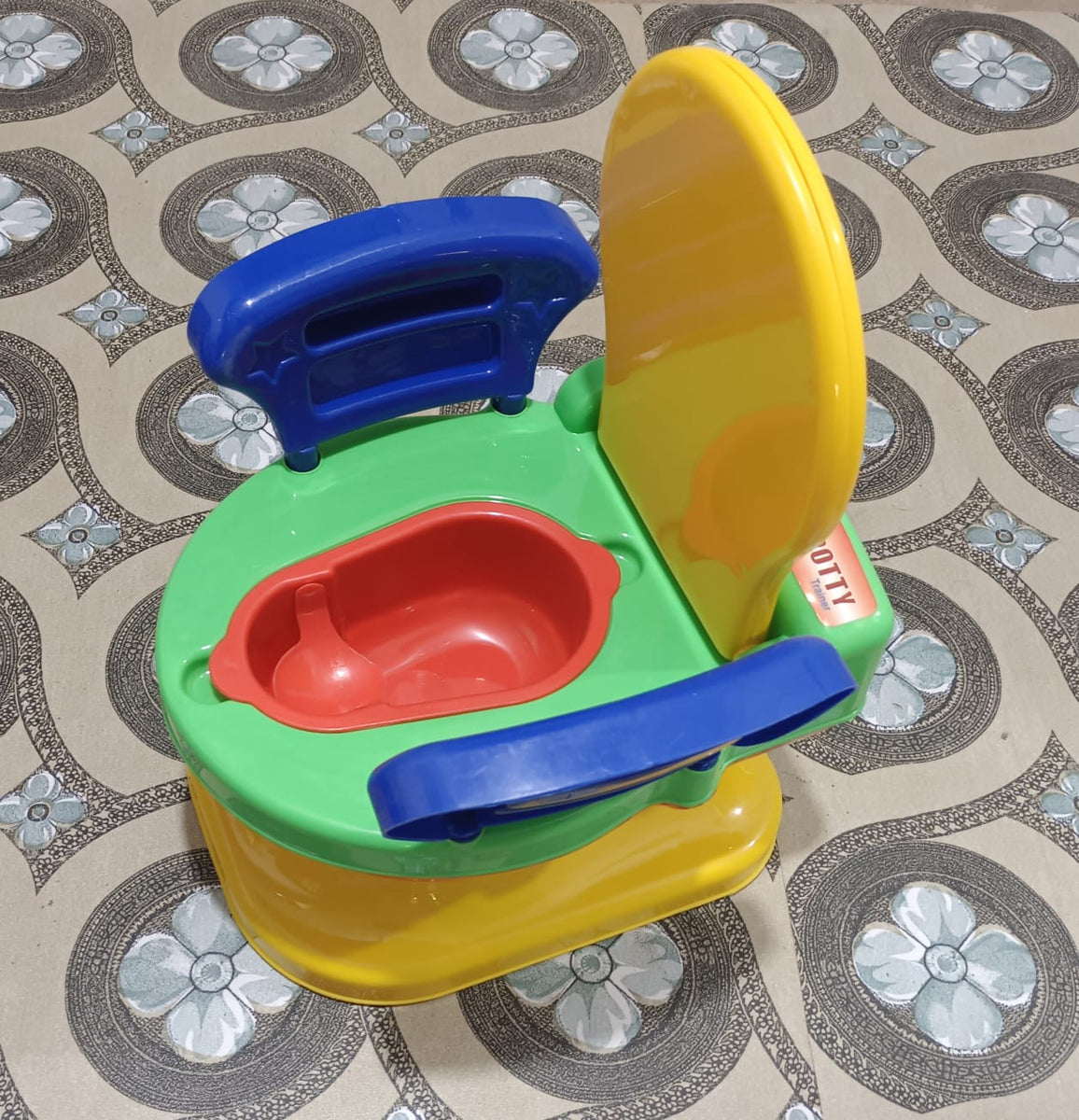 Kids Potty Seat / Potty Tool In Imported Plastic For Children's Red Color main image 0