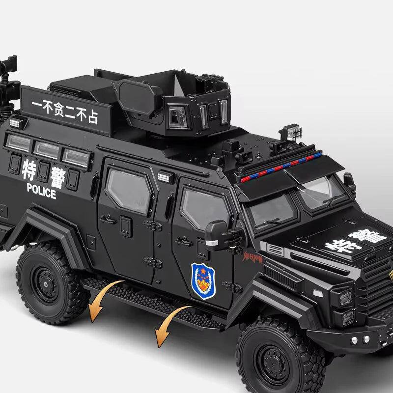 Metal Sabertooth Off-Road Armored Diecast Model Car With Light & Sound ...