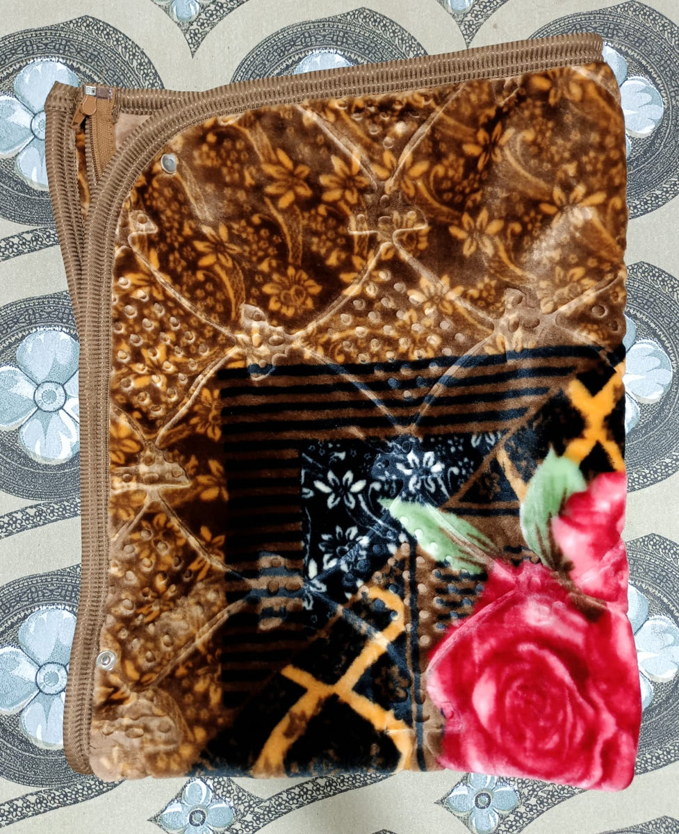 1 Ply Baby Zipper Blanket In Rose Print Size 80x100 Cm babybazar.pk